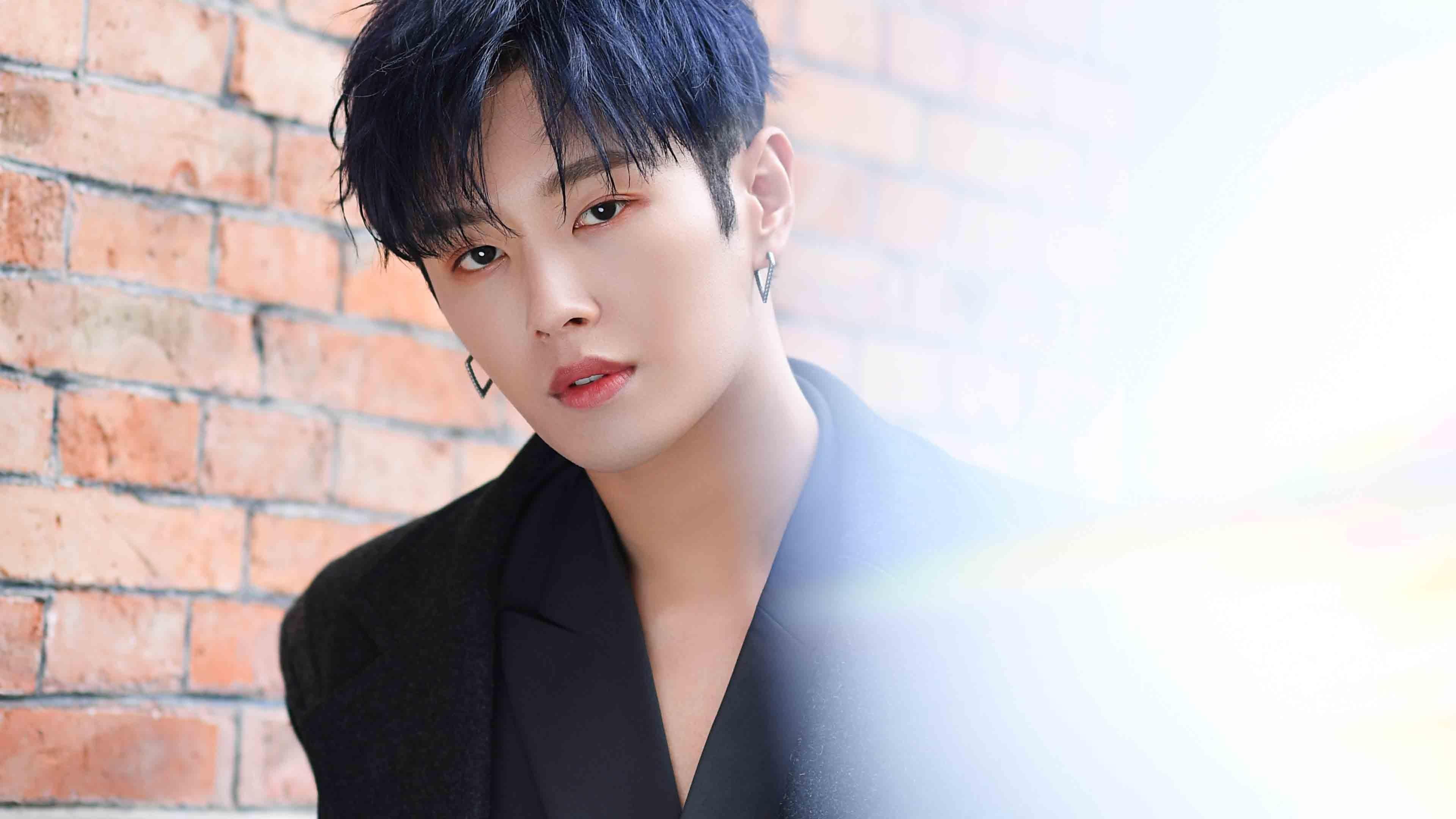 爱游戏app-_未来之星争霸：青少年网球天才全面展现实力_，未来网球俱乐部