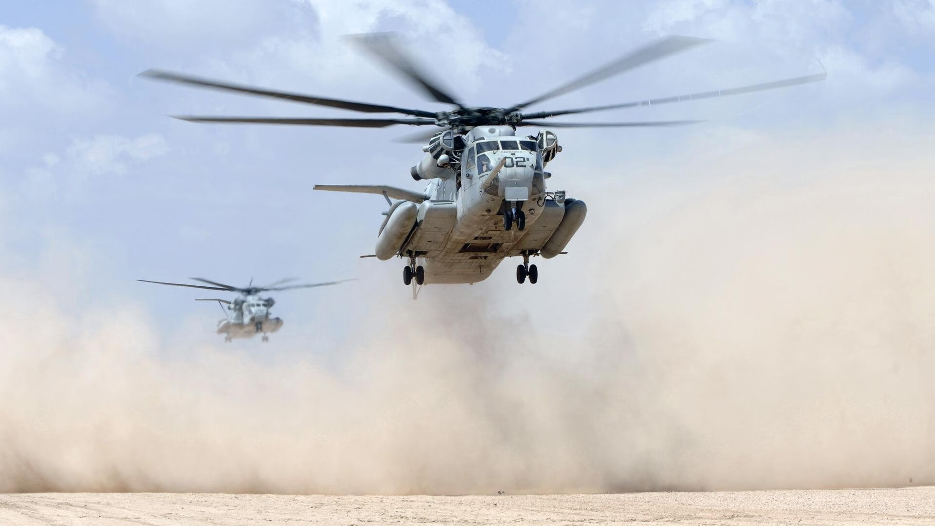 塞维利亚球员纳乔遭受伤病，将缺席下场比赛，塞尔维亚美女模特纳塔利娅·塞奇克(natalija scekic)