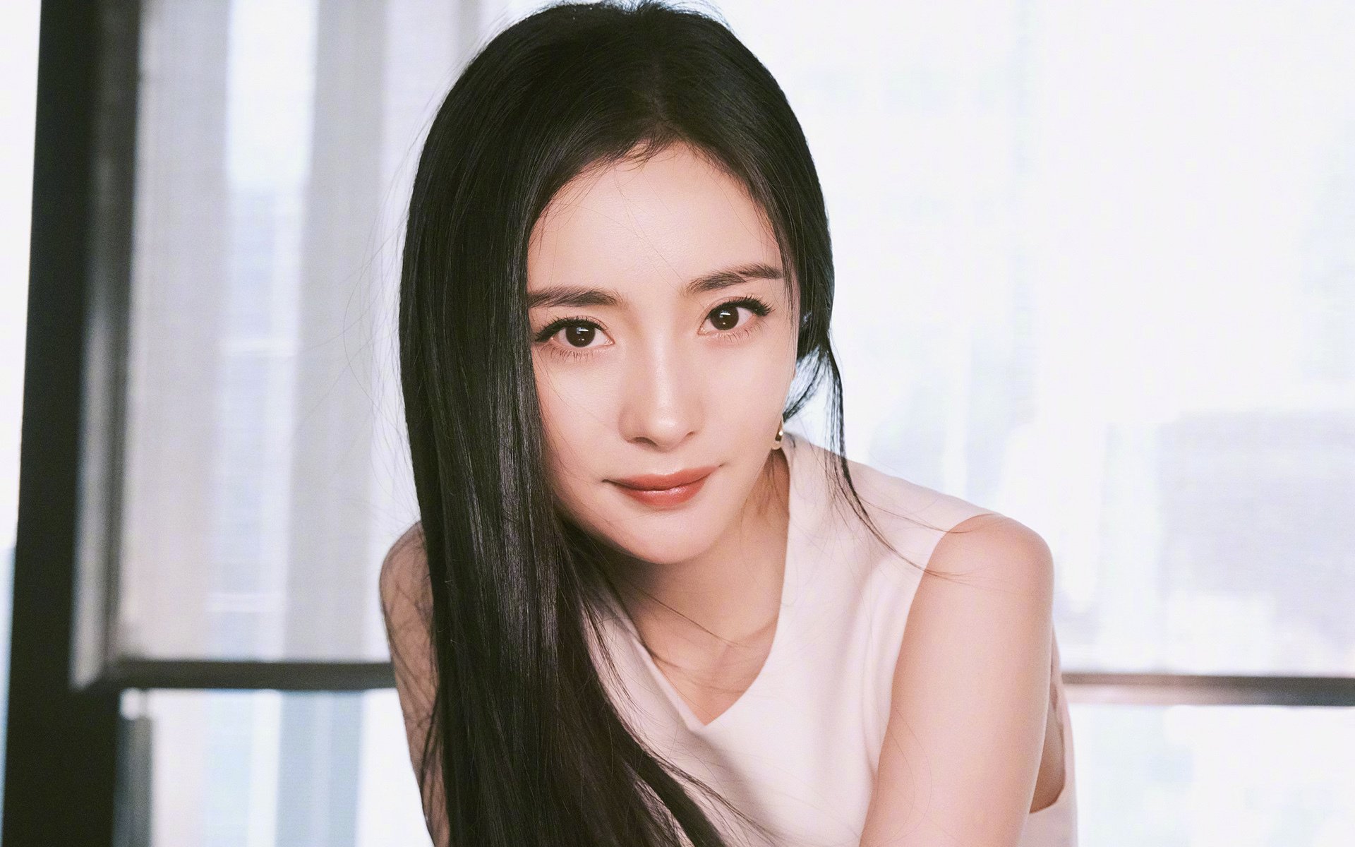 AYXSPORTSAPP-球迷Adventure：线上线下的互动精彩瞬间，球鞋线上线下什么意思