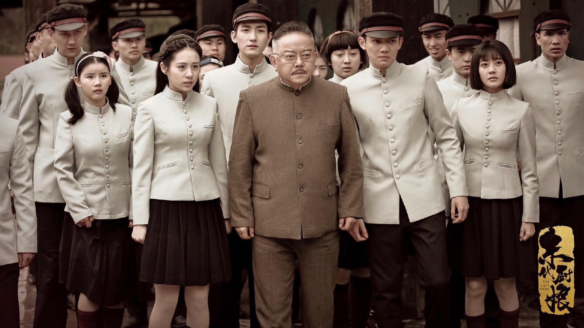 爱游戏娱乐平台-AC米兰强势登顶 意甲竞争白热化，ac米兰最近一次意甲冠军