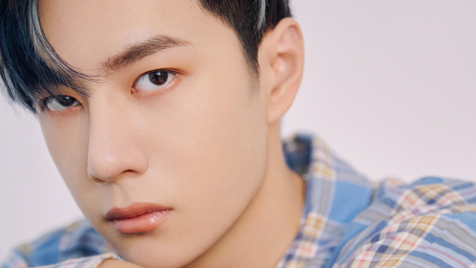 “电动冲浪:马鞍山赛场引领全新水上运动风潮”