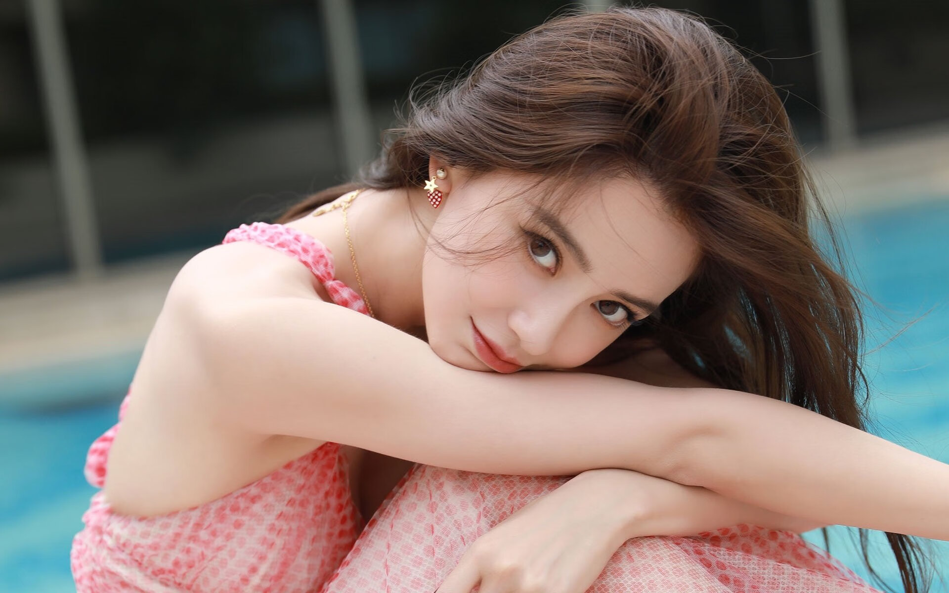 伯恩茅斯边路传中制造连续威胁,伯恩茅斯是哪个城市