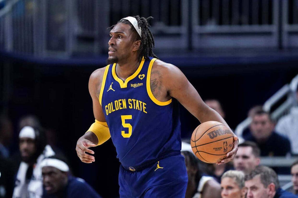 包含爱游戏体育：勇士队训练营：卢尼表示将继续做好篮板和防守的词条