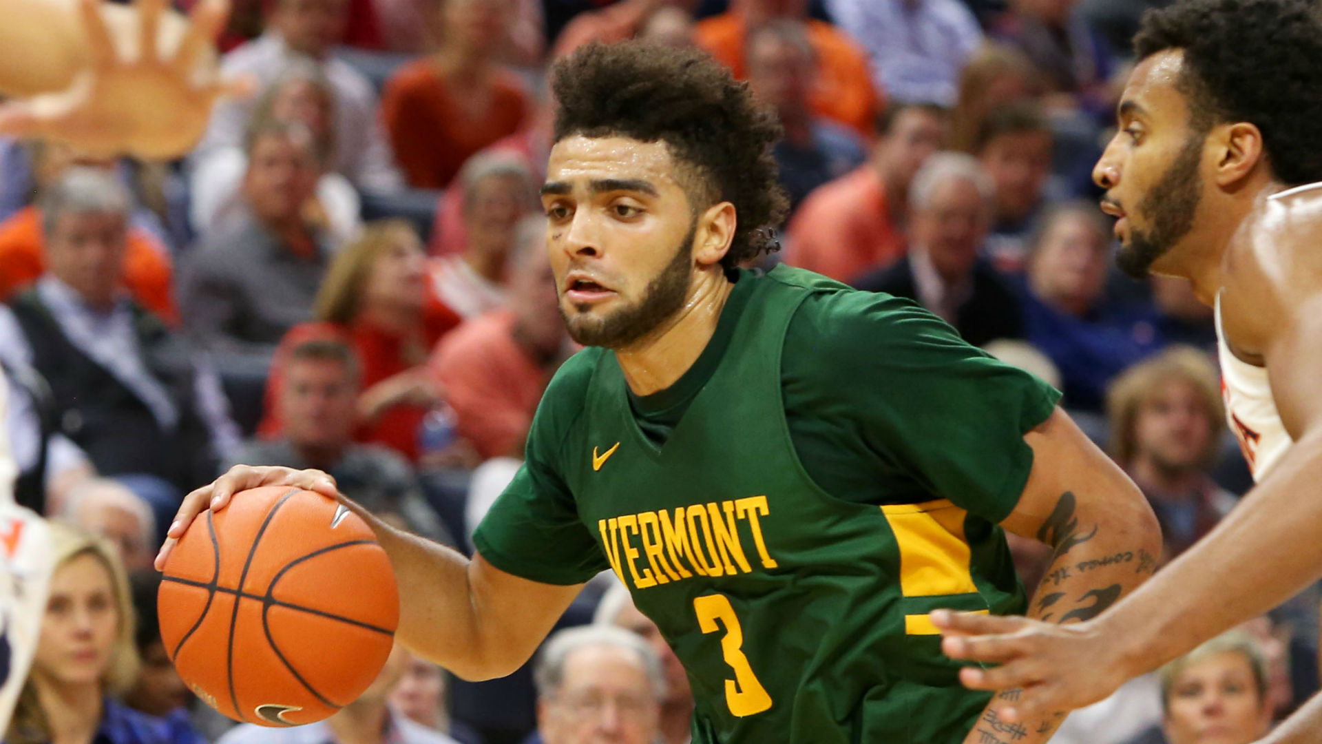 爱游戏体育：勇士队训练营：安东尼-兰姆展现投射能力，争夺轮换位置的简单介绍