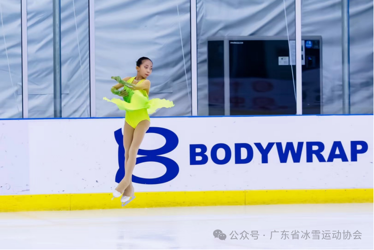 爱游戏体育:花样滑冰世锦赛，冰上芭蕾美轮美奂的简单介绍