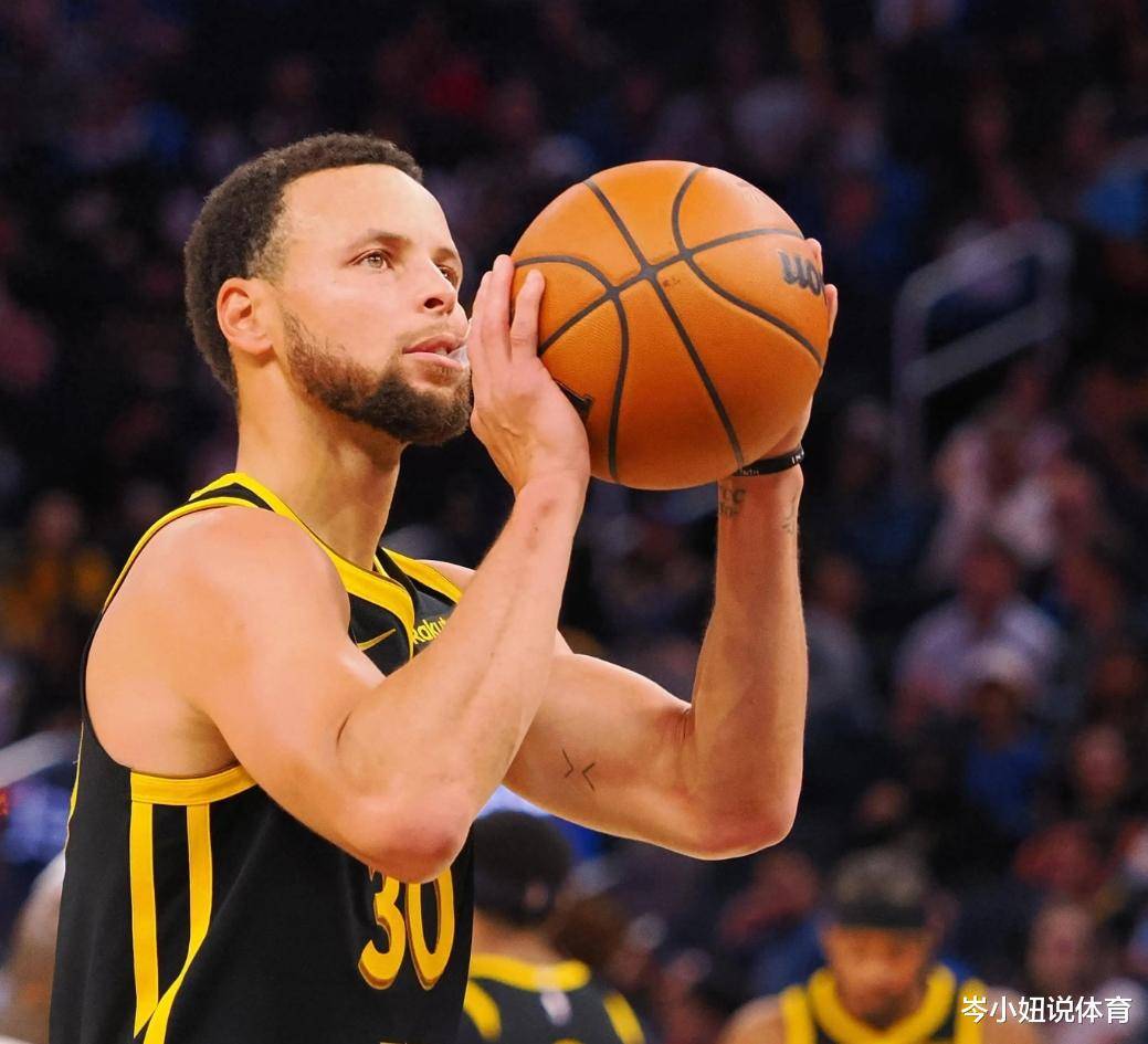 关于爱游戏体育：勇士队新赛季：库里能否再次获得FMVP，证明自己的价值？的信息