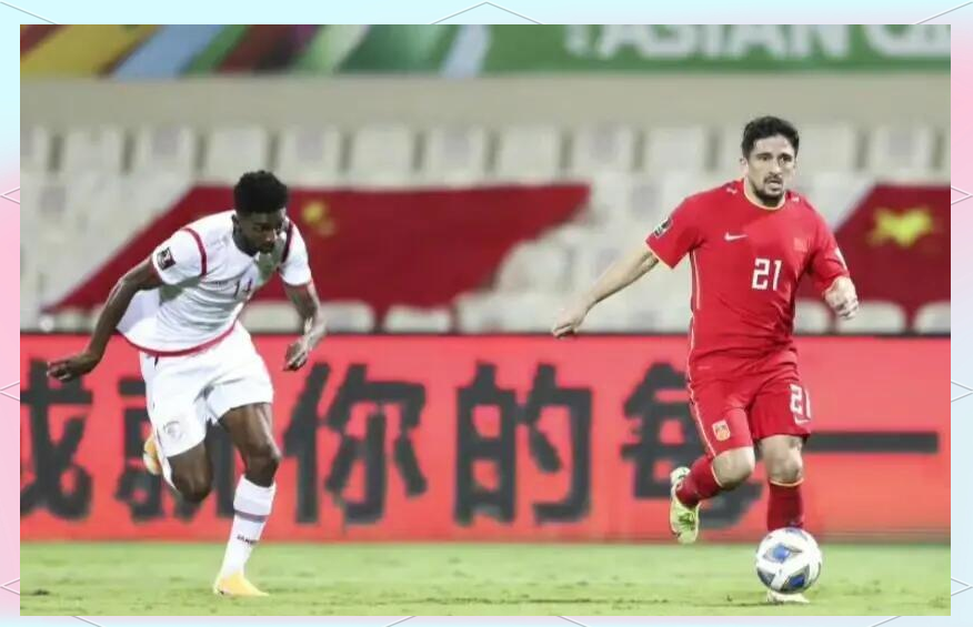 包含爱游戏体育:归化球员洛国富“激情四射”，球迷：除了“激情”，还有啥？的词条